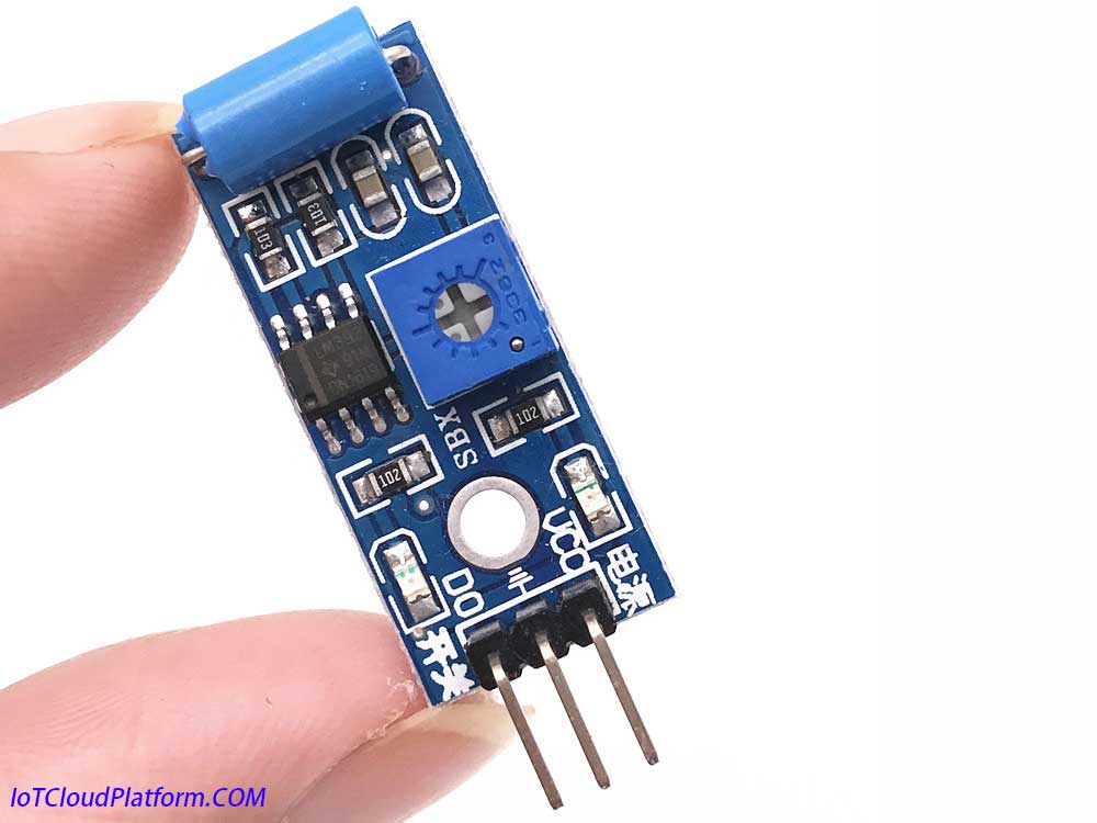 Industrial IoT sensor module - Surface mount sensor module - Normally closed vibration sensor module